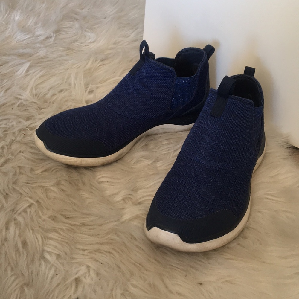 Sketchers memory foam